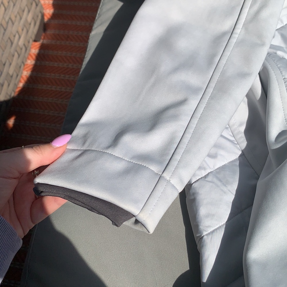 Under Armour Infrared Cold Gear Jacket - Picture 6 of 10